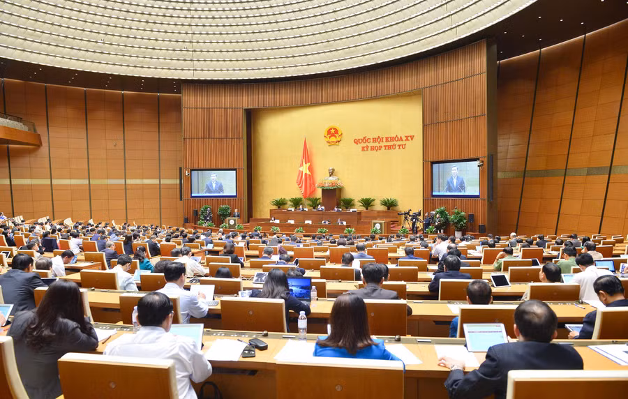 Kỳ họp thứ 4, Quốc hội khoá XV.