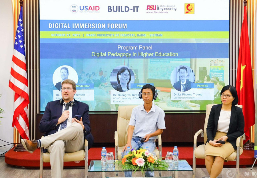 Phiên thảo luận với chủ đề: Tương lai của Giáo dục kỹ thuật số trong giáo dục đại học Việt Nam.