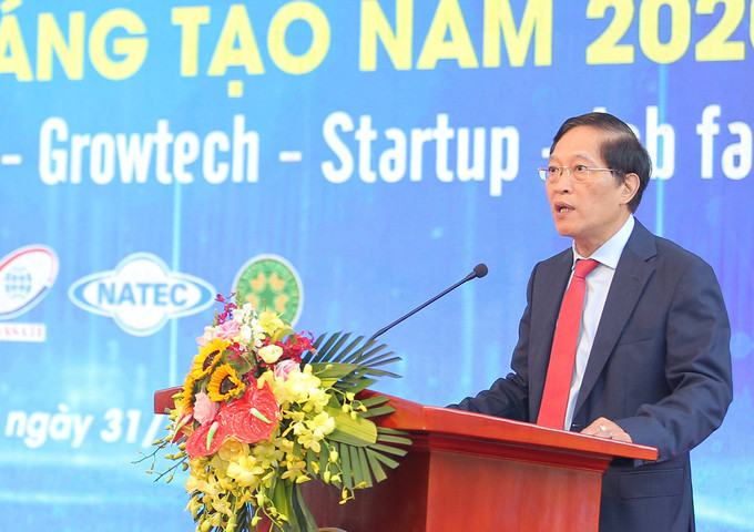 Thứ trưởng Bộ Khoa học và Công nghệ Trần Văn Tùng phát biểu khai mạc. Thứ trưởng Bộ Khoa học và Công nghệ Trần Văn Tùng phát biểu khai mạc.