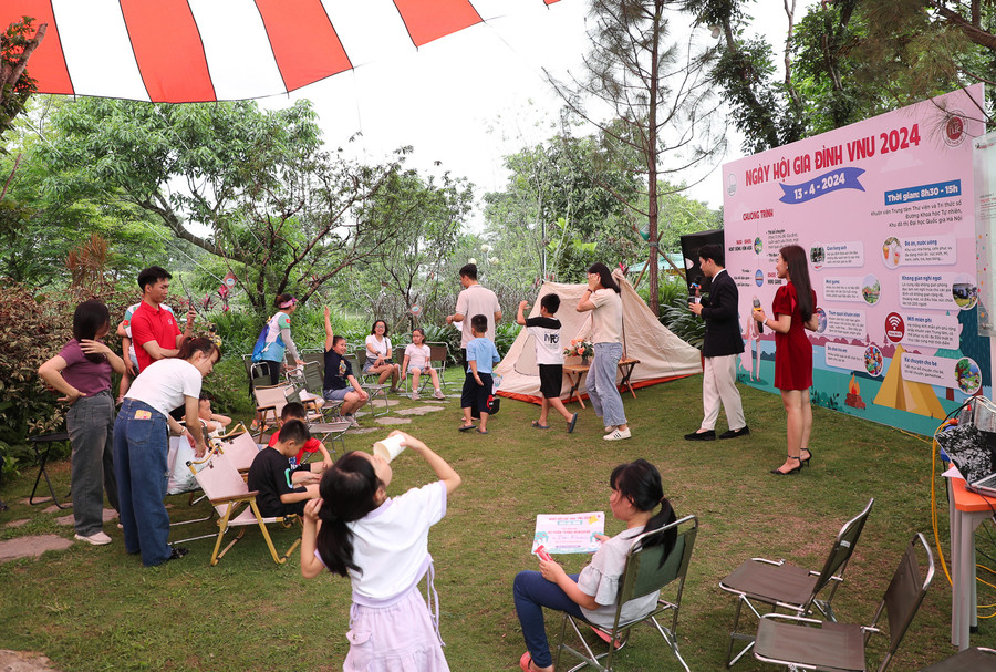 Trải nghiệm không khí gia đình ấm áp tại Hòa Lạc xanh. Trải nghiệm không khí gia đình ấm áp tại Hòa Lạc xanh.