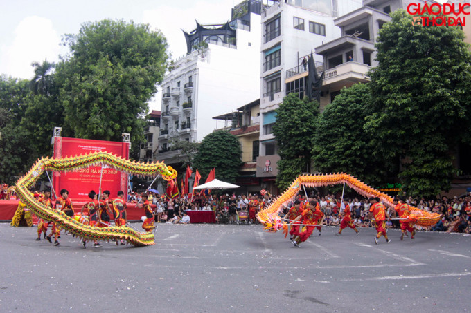 Hoạt động hướng tới chào mừng kỷ niệm 65 năm Ngày Giải phóng Thủ đô.