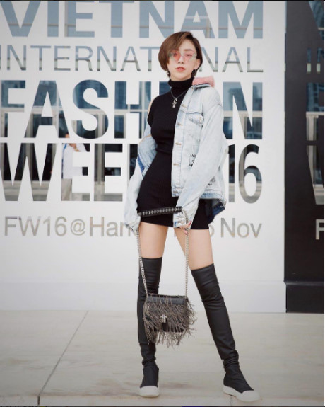 Muốn diện boots đẹp mà sang, học ngay Tóc Tiên thôi các nàng ơi ! - Ảnh 3 Muon dien boots dep ma sang, hoc ngay Toc Tien thoi cac nang oi ! - Anh 3
