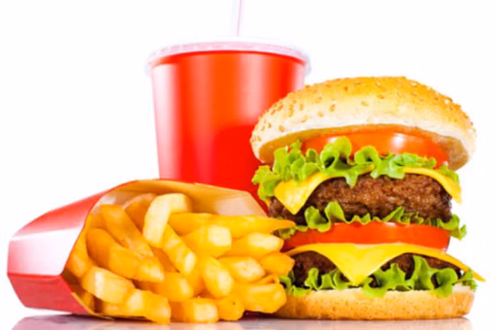 5 thực phẩm kỵ với người muốn giảm cân