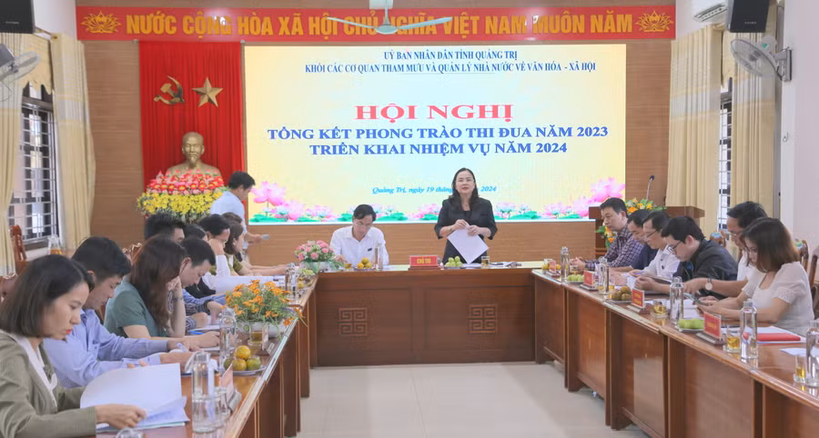 Hội nghị tổng kết phong trào thi đua khối các cơ quan Văn hóa-xã hội.