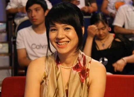 Nguong mo nhan sac 20 nam khong doi cua MC Diem Quynh - Anh 8