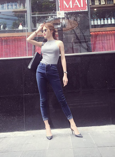 Hot girl chuyển giới Trâm Anh ngày càng gợi cảm sau gần 1 năm ra tù - Ảnh 9 Hot girl chuyen gioi Tram Anh ngay cang goi cam sau gan 1 nam ra tu - Anh 9