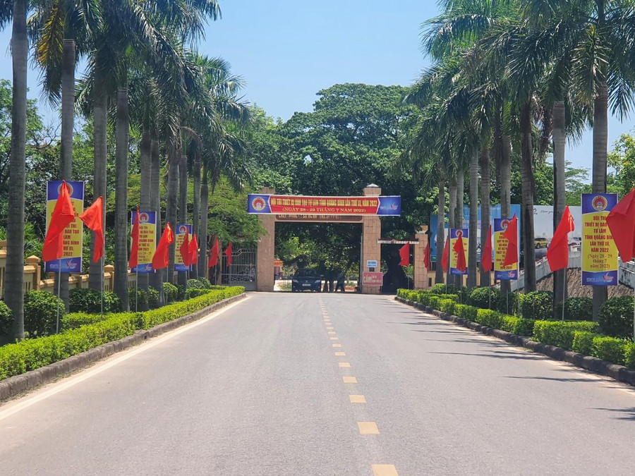 Trường Cao đẳng kỹ thuật Công – Nông nghiệp Quảng Bình là cơ sở giáo dục nghề nghiệp uy tín tại địa phương.