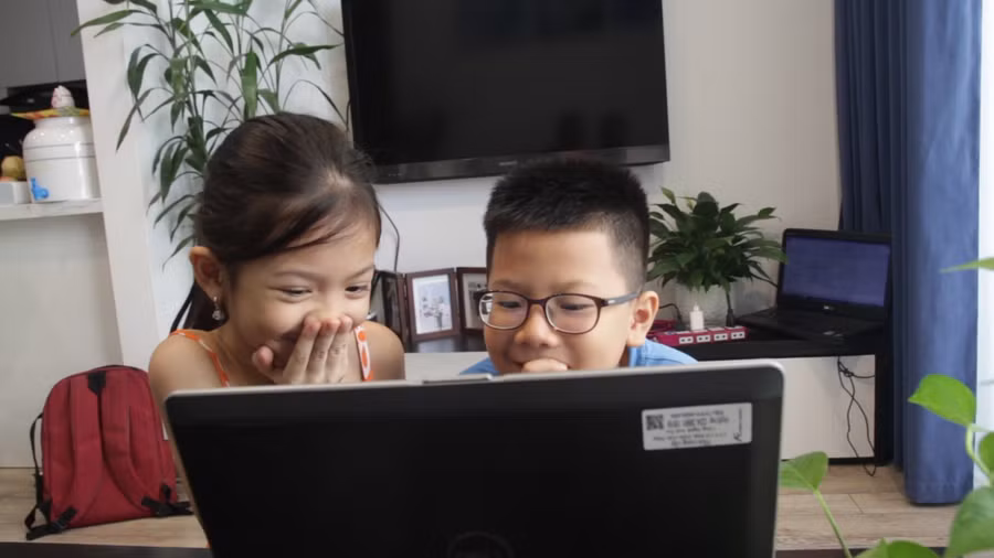 Học sinh hào hứng với bài tập luyện nói i – Speak trên EDUPIA