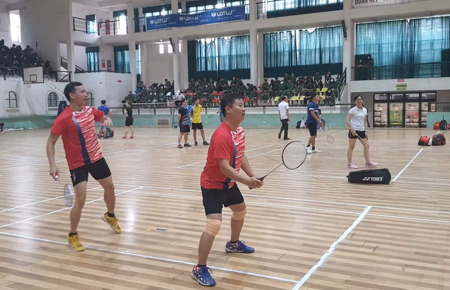 Công đoàn Học viện Nông nghiệp Việt Nam tổ chức giao lưu thể thao ảnh 1