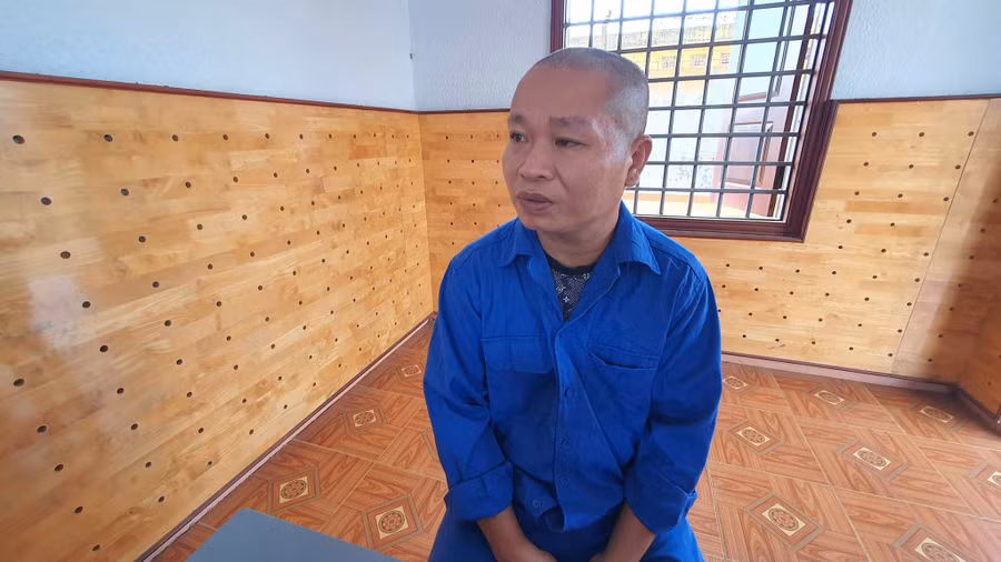 Vũ Quốc Sơn tại cơ quan điều tra. (Ảnh: TT)