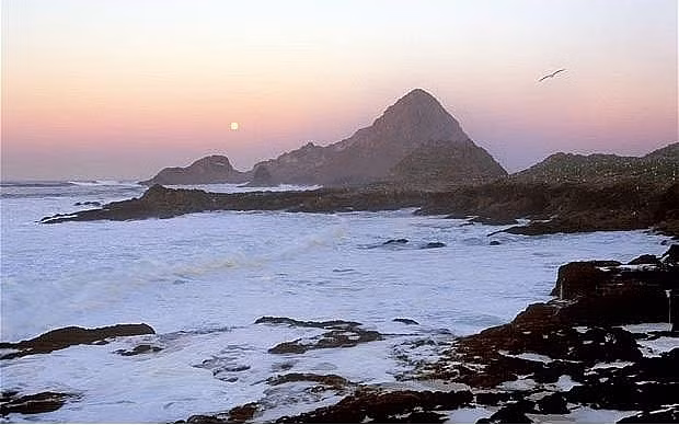 nhung hon dao nguy hiem chet nguoi tuyet doi khong duoc ghe tham