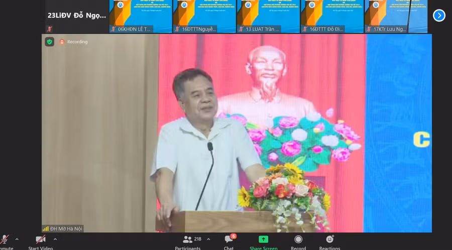 PGS.TS Nguyễn Viết Thông quán triệt, triển khai các nội dung bồi dưỡng chính trị hè 2021 cho đội ngũ đảng viên, cán bộ, giảng viên