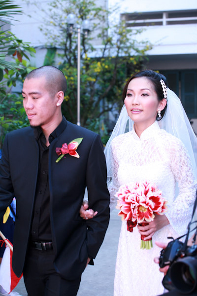 Hậu ly hôn: Sao Việt hạnh phúc bên tình mới, người lận đận trong tan vỡ - Ảnh 8 Hau ly hon: Sao Viet hanh phuc ben tinh moi, nguoi lan dan trong tan vo - Anh 8