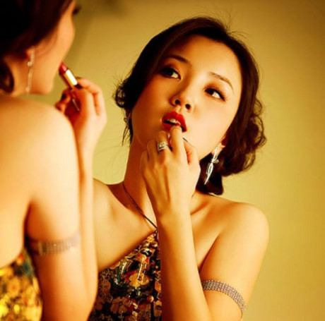 Hé lộ nguyên nhân vì sao trai đẹp thường thích lấy… vợ xấu - Ảnh 1 He lo nguyen nhan vi sao trai dep thuong thich lay… vo xau - Anh 1