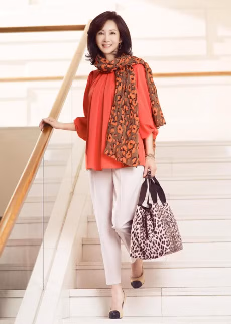 Ve dep tu trang phuc cua phu nu Viet Nam xua va nay - Anh 20