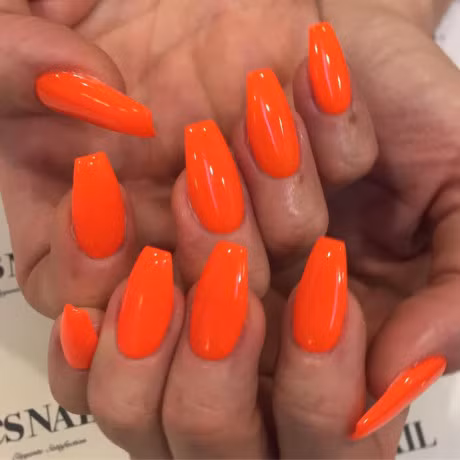 Mau sac mong tay anh huong the nao den tam trang cua ban? - Anh 2