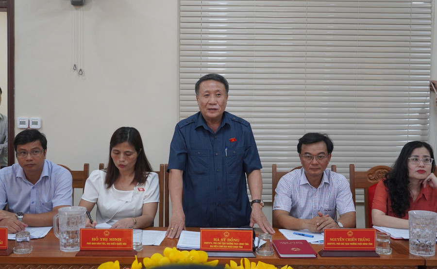 Ông Hà Sỹ Đồng, Phó Trưởng Đoàn ĐBQH tỉnh Quảng Trị đề nghị, Cục ĐBVN tiếp tục nghiên cứu triển khai các giải pháp phù hợp.