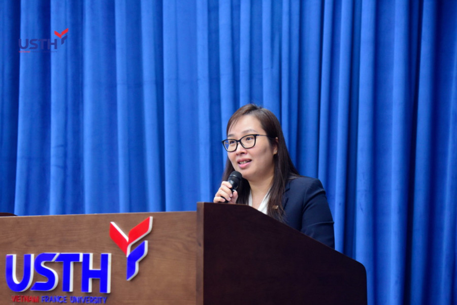 TS Nguyễn Thanh Hiền - Phó Trưởng phòng Quản lý đào tạo, Trường ĐH Khoa học và Công nghệ Hà Nội. TS Nguyễn Thanh Hiền - Phó Trưởng phòng Quản lý đào tạo, Trường ĐH Khoa học và Công nghệ Hà Nội.