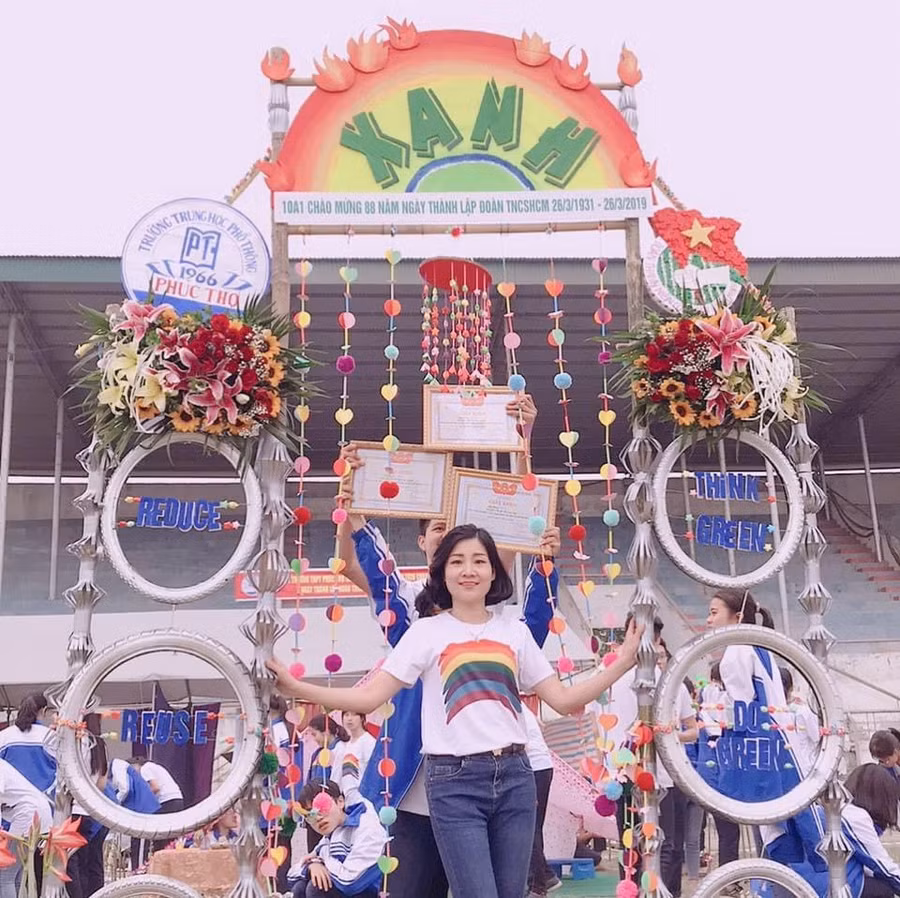 Cô Nguyễn Thị Ly Nga. Ảnh chụp thời điểm chưa có dịch Covid-19 - NVCC.