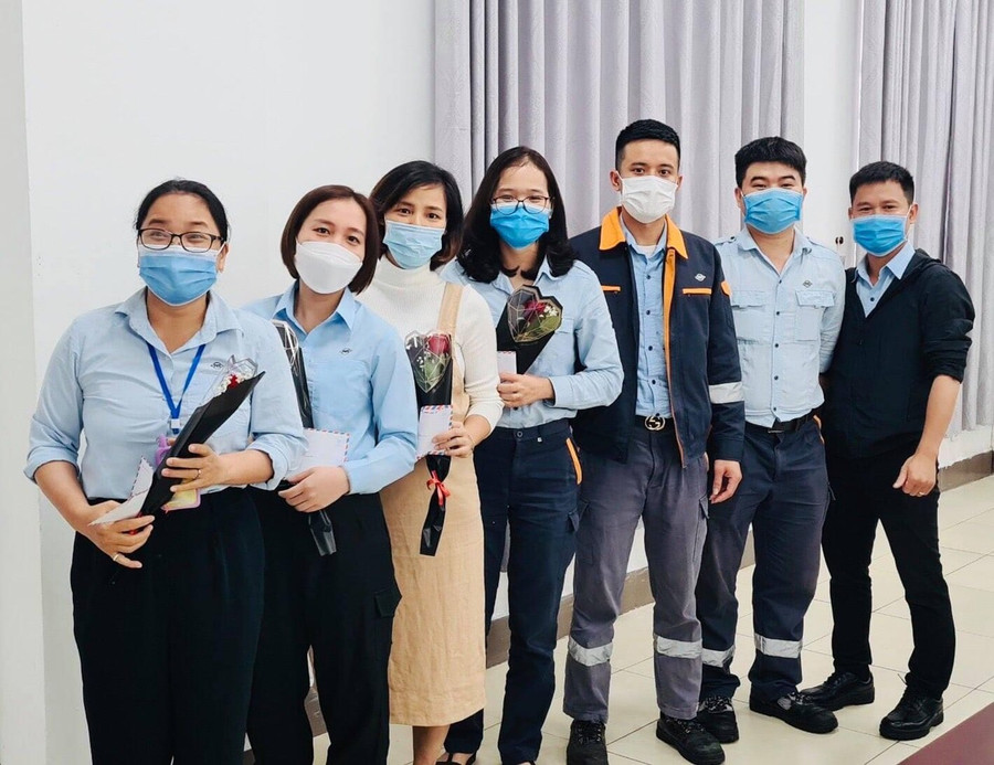 Mỗi phần quà trị giá 150 ngàn đồng Mỗi phần quà trị giá 150 ngàn đồng