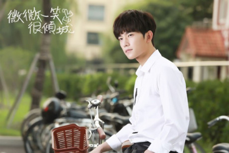 Đẹp từ cổ trang đến hiện đại, 6 mỹ nam Hoa ngữ này như Dep tu co trang den hien dai, 6 my nam Hoa ngu nay nhu
