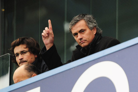 Có rất nhiều dự đoán được đưa ra sau khi HLV có chuyến trở lại sân Stamford Bridge