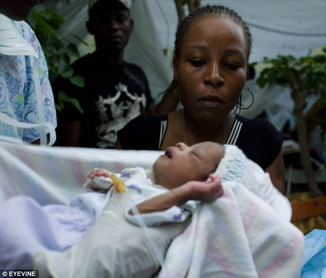 Haiti: Điều kỳ diệu dưới đống đổ nát ảnh 3