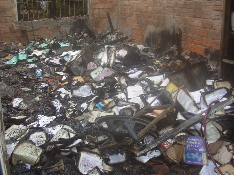 Hiện trường vụ cháy trường THCS Thuận An vào ngày 21-01