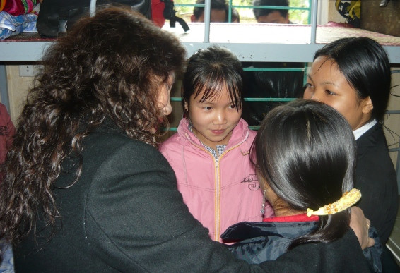 Không có học sinh nào phải bỏ học do thiếu đói ảnh 1