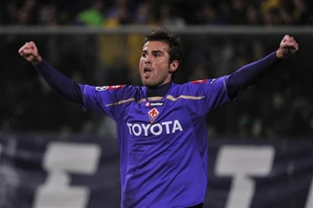 Man xanh muốn có Mutu của Fiorentina