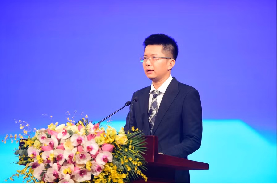 Ông Lê Việt Hòa - Giám đốc Công ty VTC Online phát biểu khai mạc buổi lễ.