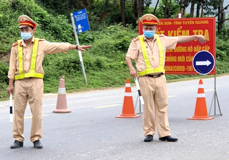 Một chốt kiểm soát dịch bệnh tại tỉnh Tuyên Quang. Ảnh minh hoạ.