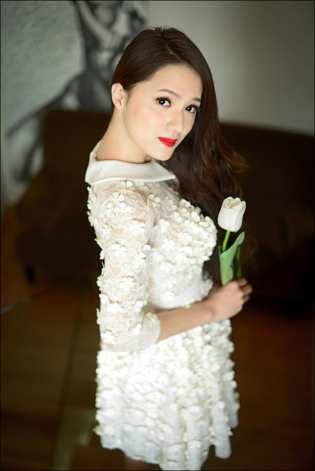 Hương Giang idol ngày càng nữ tính, đánh bật nhiều Huong Giang idol ngay cang nu tinh, danh bat nhieu