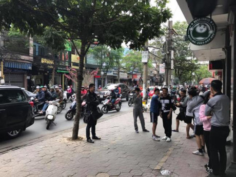 Mr Đàm làm thơ về Mr Dam lam tho ve