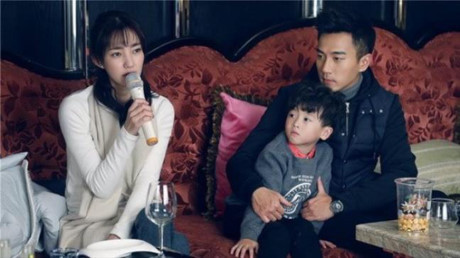 Con trai của Dương Mịch, Lưu Diệc Phi và Angelababy so bì vẻ đáng yêu - Ảnh 16 Con trai cua Duong Mich, Luu Diec Phi va Angelababy so bi ve dang yeu - Anh 16