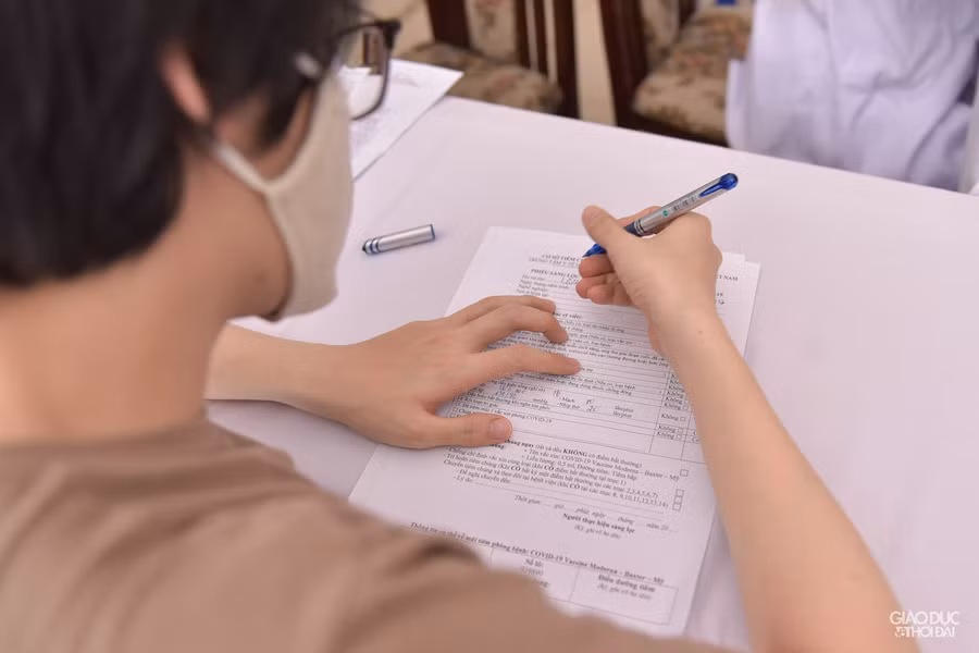 Hà Nội: Bắt đầu tiêm vắc xin Covid-19 quy mô lớn cho người dân ảnh 5