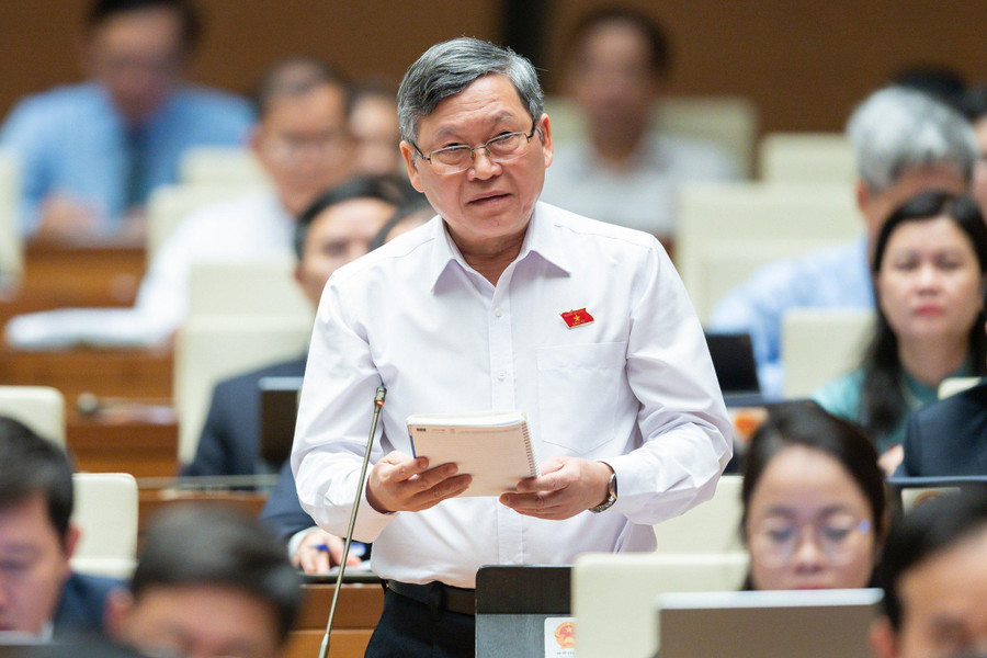 Đại biểu Tô Văn Tám - Đoàn ĐBQH tỉnh Kon Tum. Đại biểu Tô Văn Tám - Đoàn ĐBQH tỉnh Kon Tum.