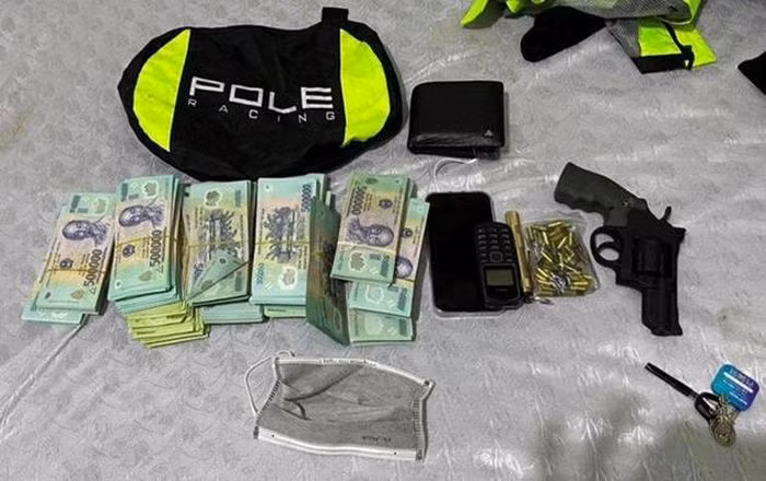 Tang vật của vụ cướp.