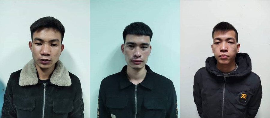 3 đối tượng Leo Văn Trường, Leo Đường Hưng và Trần Văn Minh tại cơ quan công an (ảnh lần lượt từ trái sang phải) 3 đối tượng Leo Văn Trường, Leo Đường Hưng và Trần Văn Minh tại cơ quan công an (ảnh lần lượt từ trái sang phải)