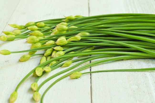 Ăn rau hẹ tốt cho sức khỏe nam giới