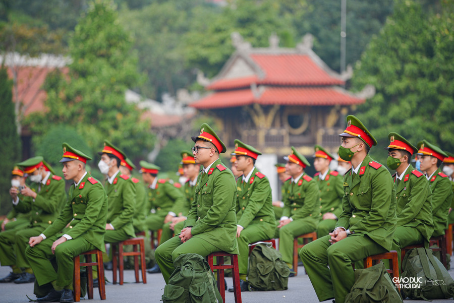 Chương trình được tổ chức nhằm hỗ trợ đoàn viên thanh niên gia đình chính sách, con em dân tộc thiểu số, có hoàn cảnh cảnh khó khăn, nhất là sinh viên thuộc vùng sâu vùng xa đang học tập và công tác tại Học viện CSND được về quê đón Tết Nguyên đán cổ truyền Xuân Quý Mão năm 2023. Chương trình được tổ chức nhằm hỗ trợ đoàn viên thanh niên gia đình chính sách, con em dân tộc thiểu số, có hoàn cảnh cảnh khó khăn, nhất là sinh viên thuộc vùng sâu vùng xa đang học tập và công tác tại Học viện CSND được về quê đón Tết Nguyên đán cổ truyền Xuân Quý Mão năm 2023.