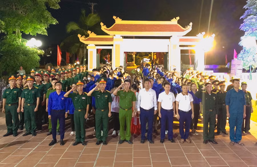 Chương trình văn nghệ đặc biệt “Linh thiêng Việt Nam” đã để lại những dấu ấn cảm xúc mạnh mẽ