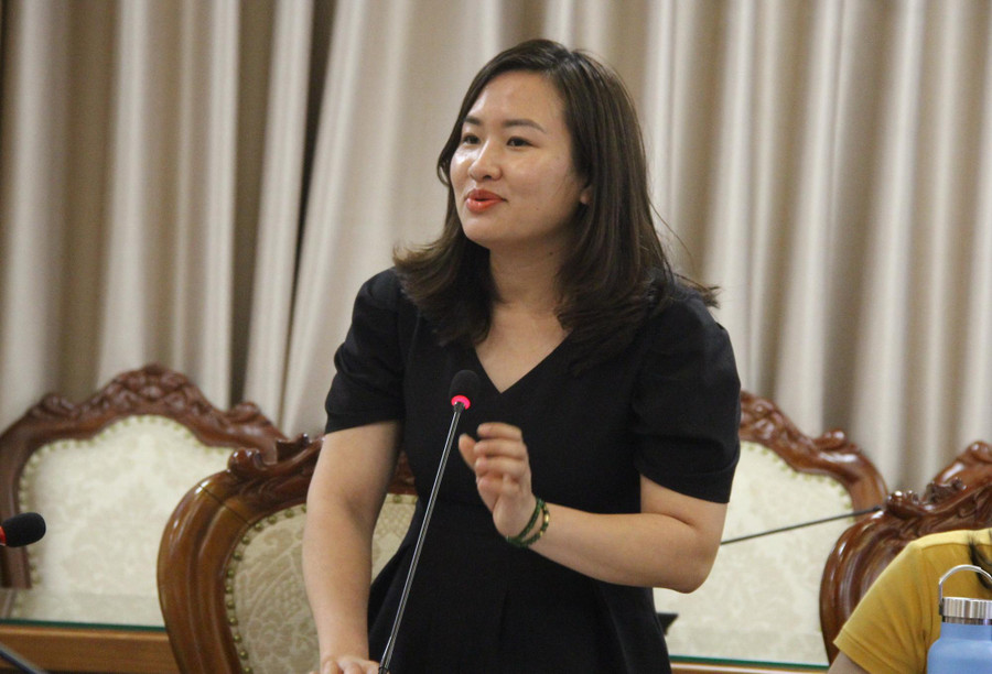 Các đại biểu phát biểu tại buổi làm việc. Các đại biểu phát biểu tại buổi làm việc.