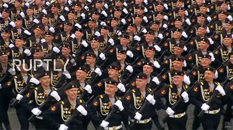 Le duyet binh ky niem Ngay Chien thang Phat xit lan thu 72 tai Quang truong Do - Anh 13