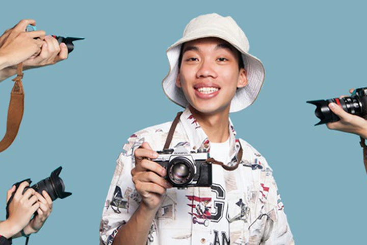 Ấn tượng với bộ ảnh kỷ yếu "12 điều thú vị chỉ có ở trường Báo"