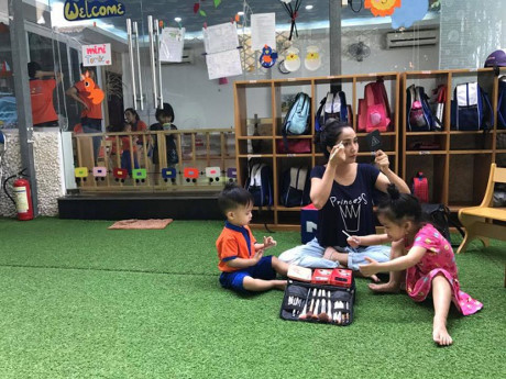 MC Kỳ Duyên xấu hổ vì bị nhầm là mẹ của Quang Lê - Ảnh 2 MC Ky Duyen xau ho vi bi nham la me cua Quang Le - Anh 2