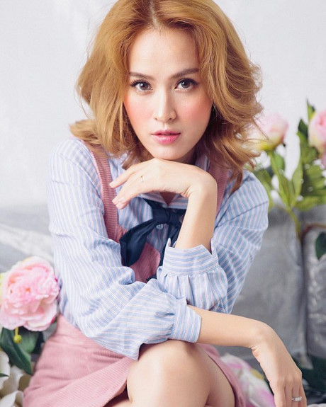 MC Kỳ Duyên xấu hổ vì bị nhầm là mẹ của Quang Lê - Ảnh 9 MC Ky Duyen xau ho vi bi nham la me cua Quang Le - Anh 9