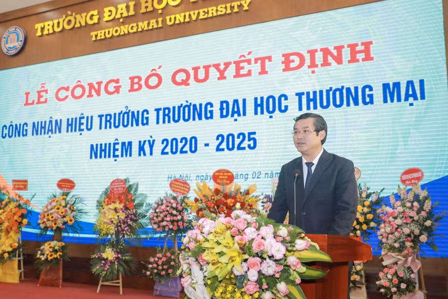 Thứ trưởng Nguyễn Văn Phúc phát biểu tại buổi lễ