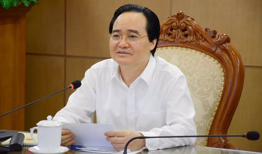 Bộ trưởng Phùng Xuân Nhạ phát biểu tại buổi làm việc