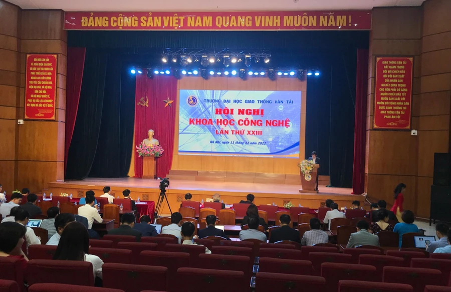 Hội nghị Khoa học công nghệ lần thứ XIII, Trường Đại học Giao thông vận tải.